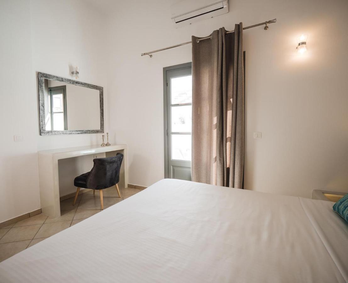 Anthemis Suites Imerovígli Buitenkant foto