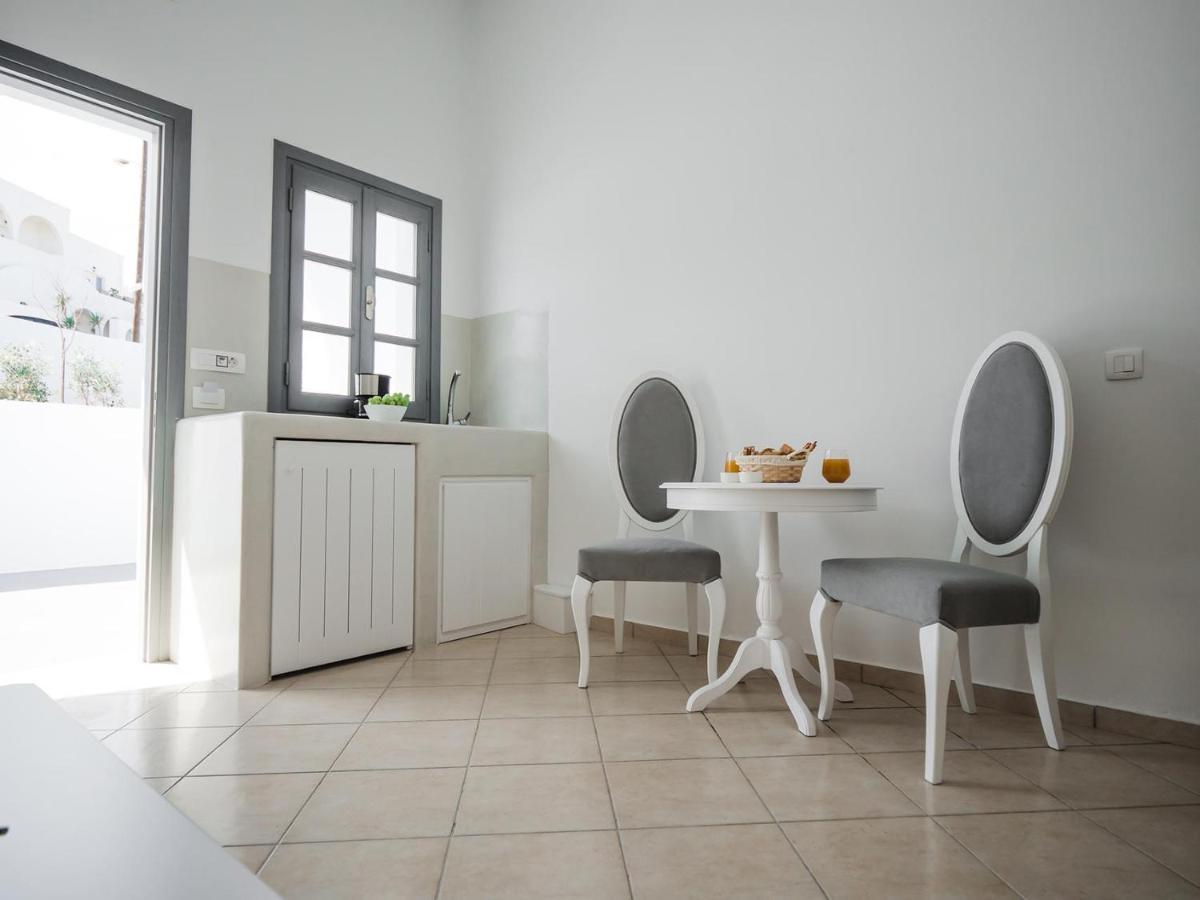 Anthemis Suites Imerovígli Buitenkant foto